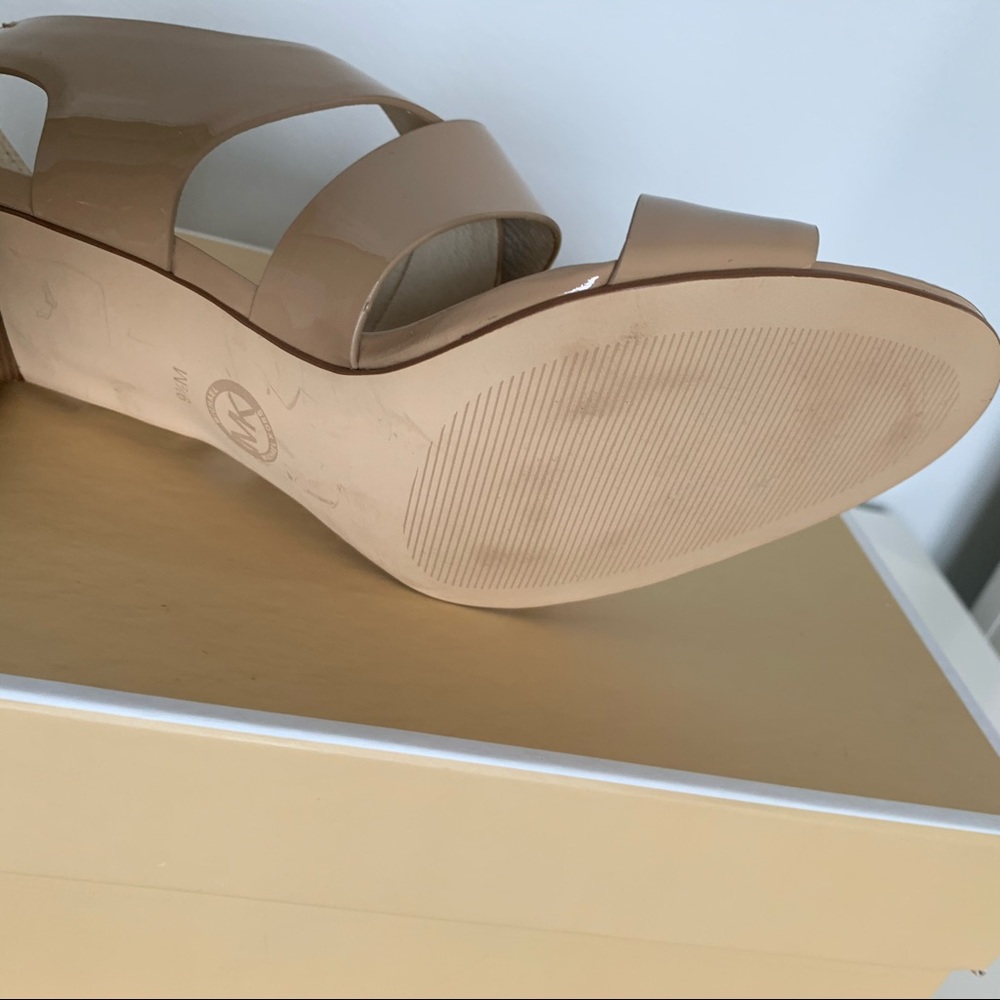 Michael Kors Nude patent Leather Open Toe Shoes - Picture 9 of 10